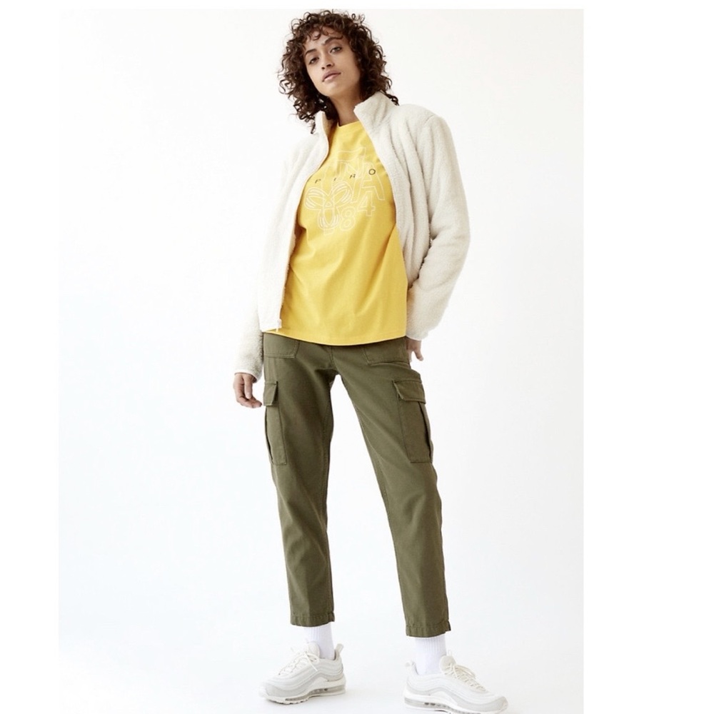 Aritzia TNA Erving Cargo Pants - sz 8